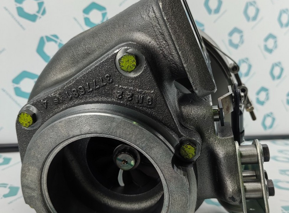 Турбокомпрессор VOLVO (HOLSET 500 WG) (21900236)